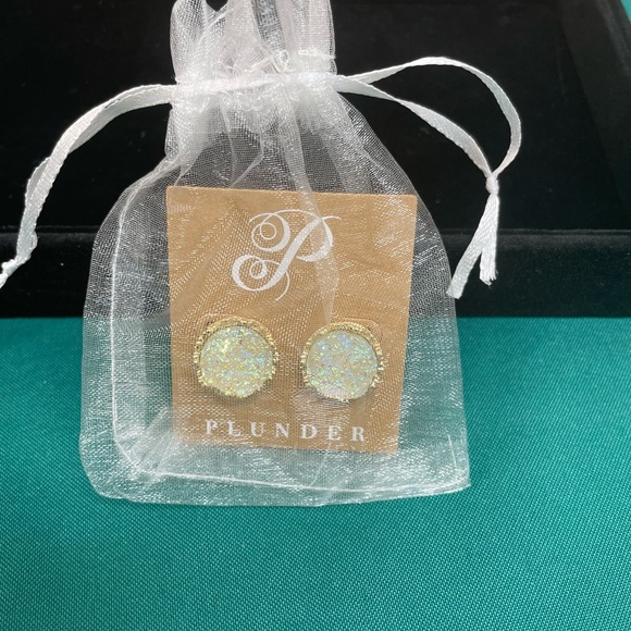 Plunder Gold Earrings with Iridescent Sparkle - Picture 3 of 4